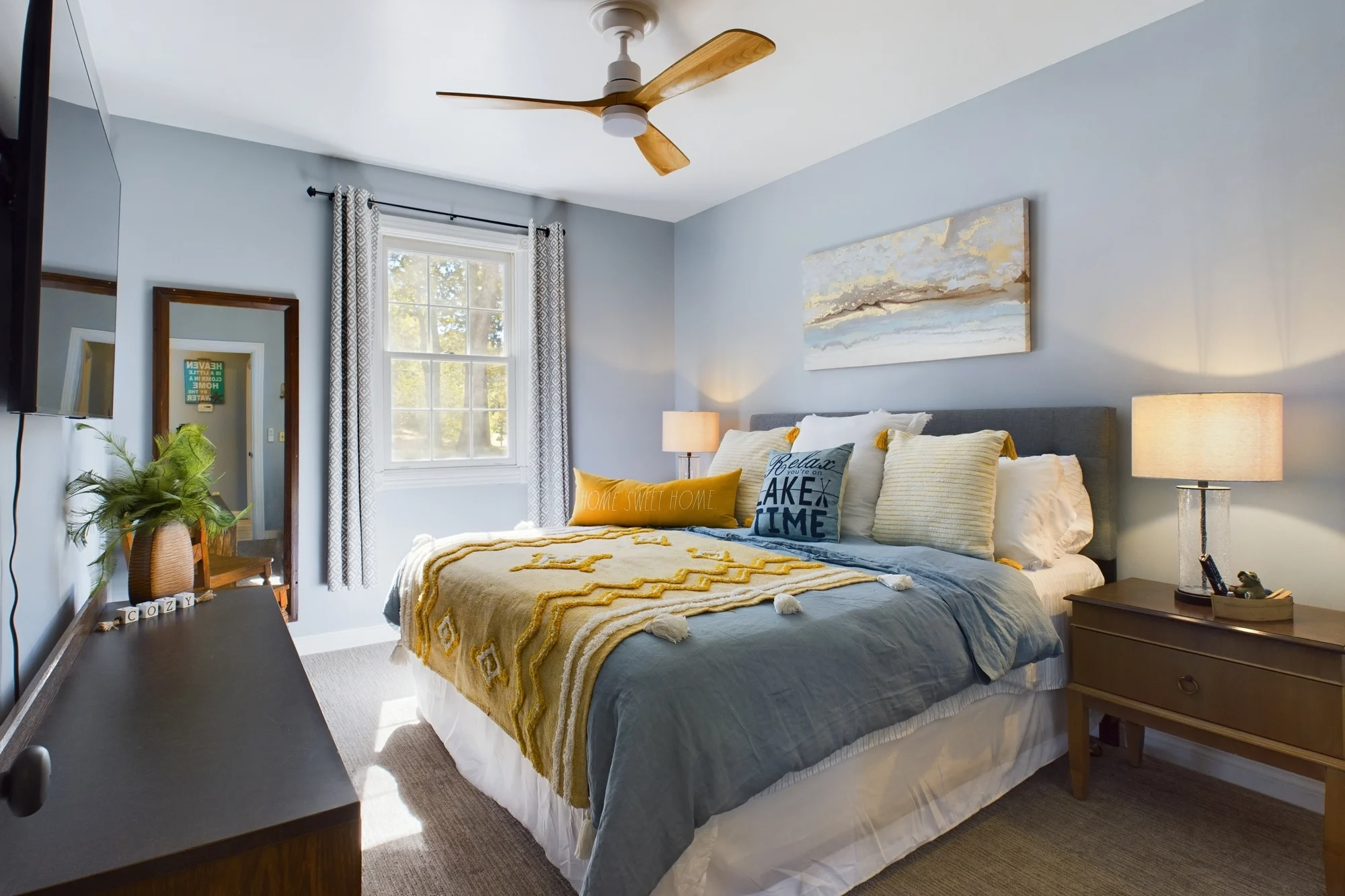 CAM02740G0-PR0010-STILL004