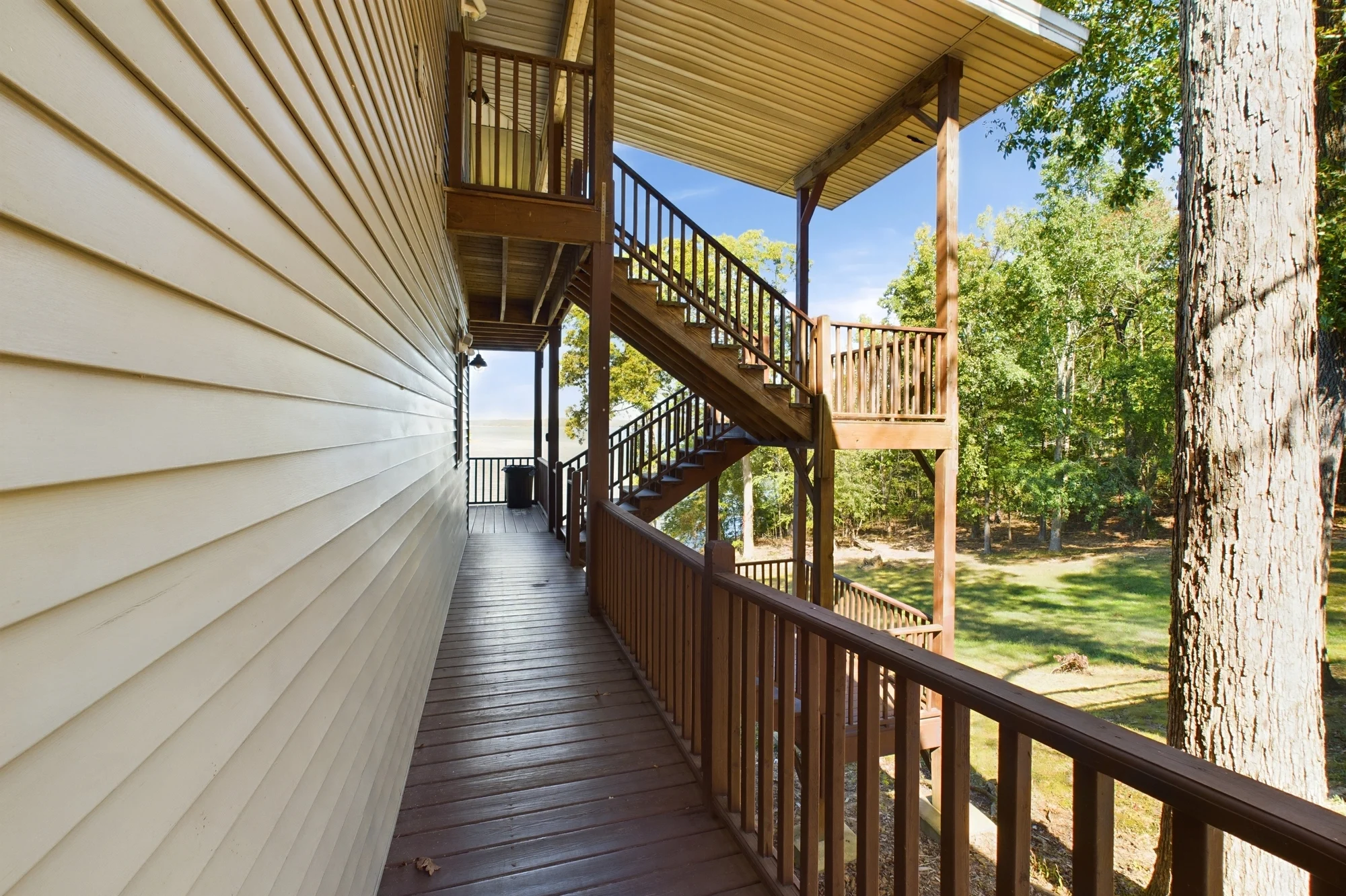 CAM02740G0-PR0010-STILL019